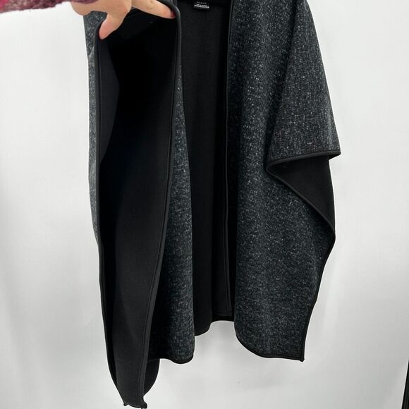 IKE BEHAR Reversible Gray Speckled Super Soft Fleece Poncho Shrug One Size - Picture 5 of 6